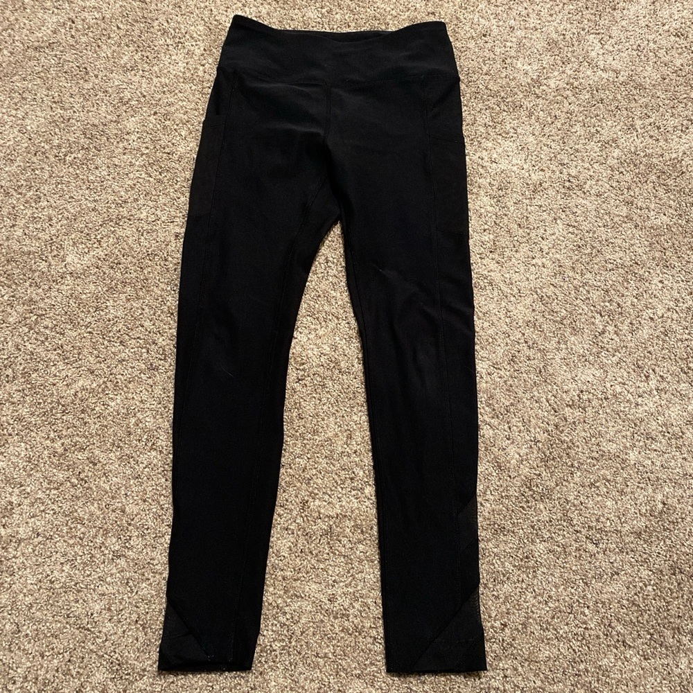 Mondetta Black high waisted size small with pockets leggings